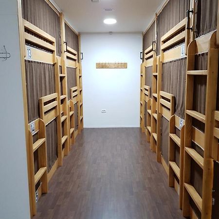 Hostel Railway Любляна Екстериор снимка